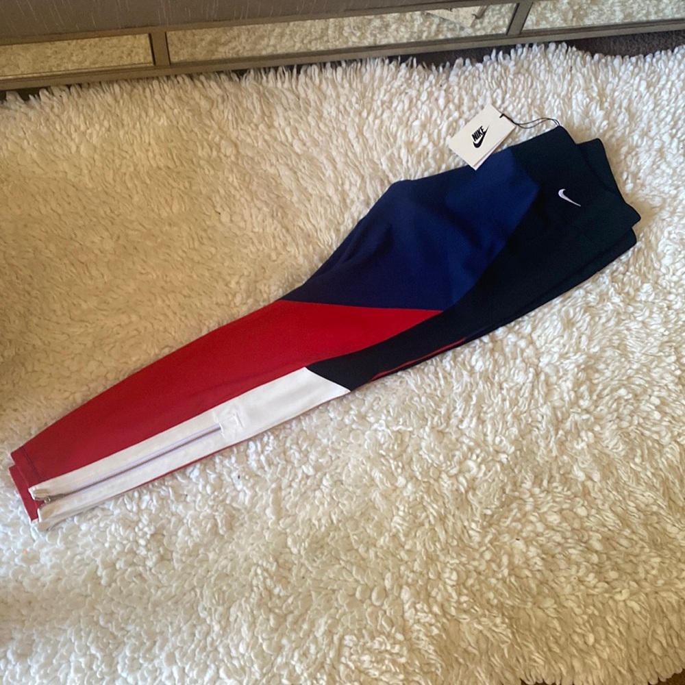 Workout pants